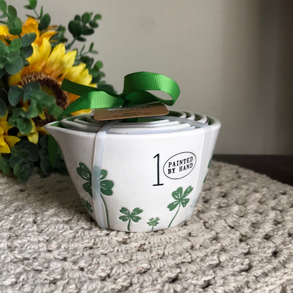 Rae Dunn Hand-Painted Shamrock Measuring Cups